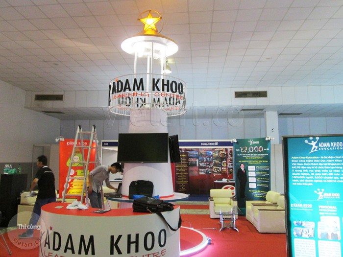 Booth chương trình – Adam Khoo