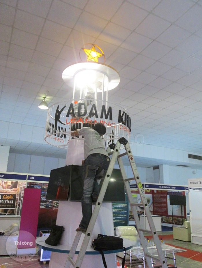 Booth chương trình – Adam Khoo